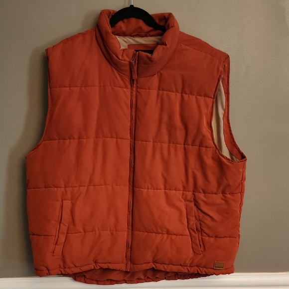 Northcrest Men's Rust Quilted Vest - Picture 1 of 11